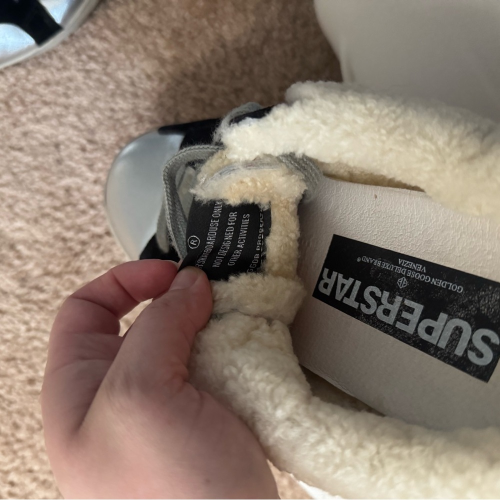 Golden Goose Sneakers - Picture 7 of 10